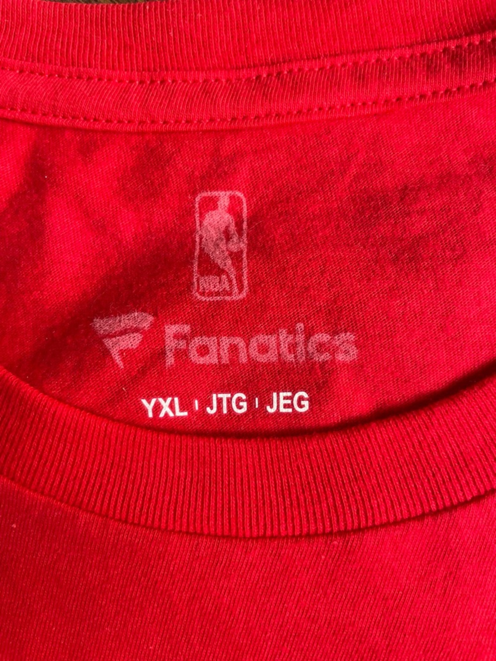 Fanatics Red Philly 76ers Short Sleeve Tee  Kids XL Philadelphia Shirts 3/$15 - Picture 5 of 7